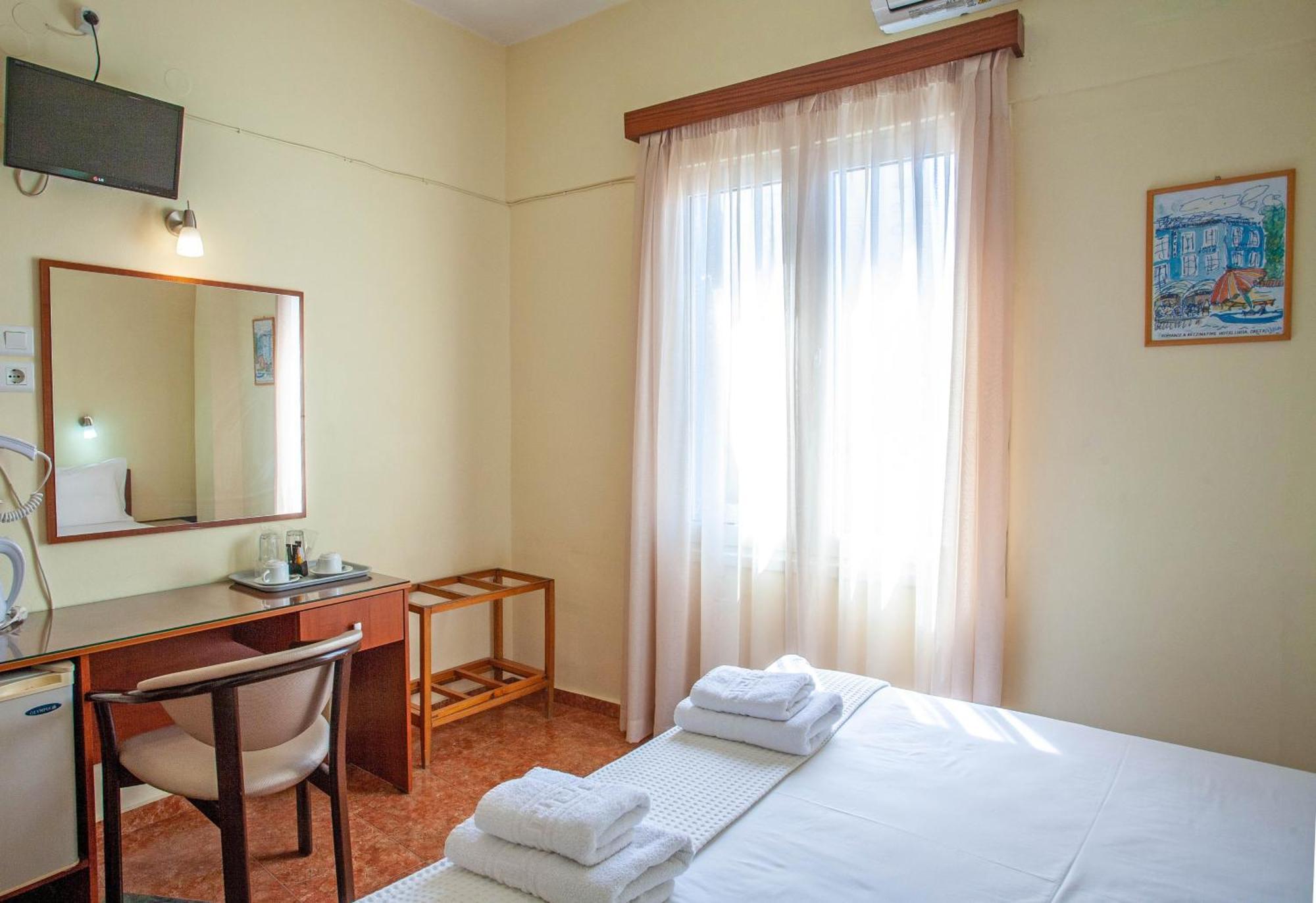 Lucia Hotel خانيا المظهر الخارجي الصورة