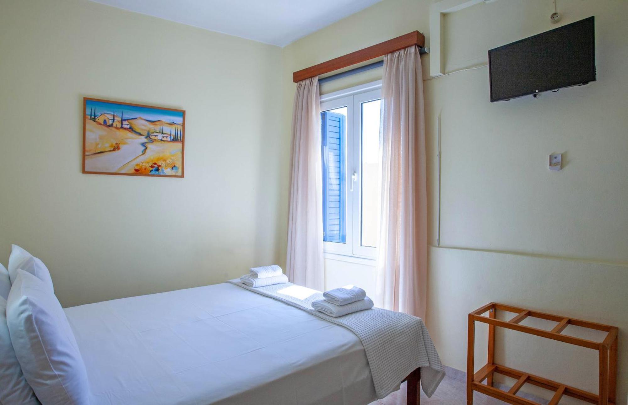 Lucia Hotel خانيا المظهر الخارجي الصورة