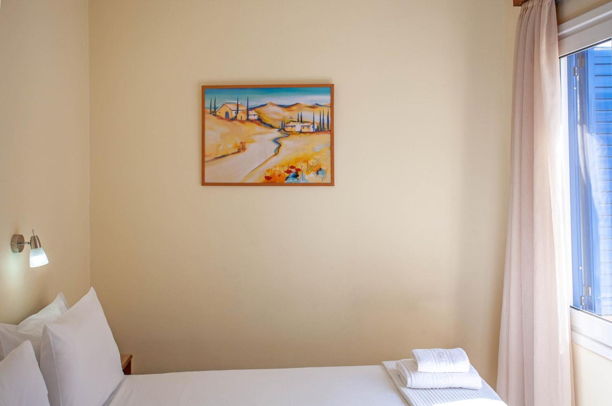 Lucia Hotel خانيا المظهر الخارجي الصورة