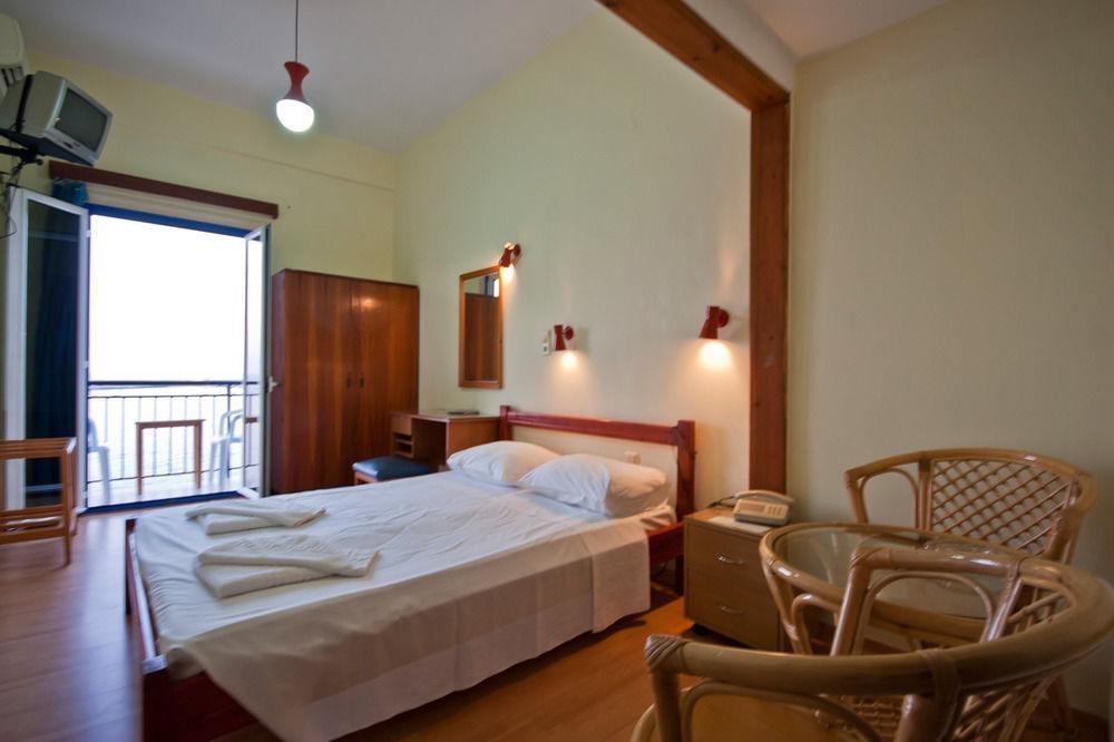 Lucia Hotel خانيا المظهر الخارجي الصورة